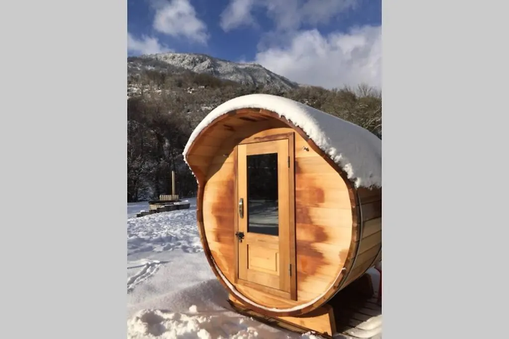 Chalet Le Fario, Bain Nordique Frechet-Aure 別荘